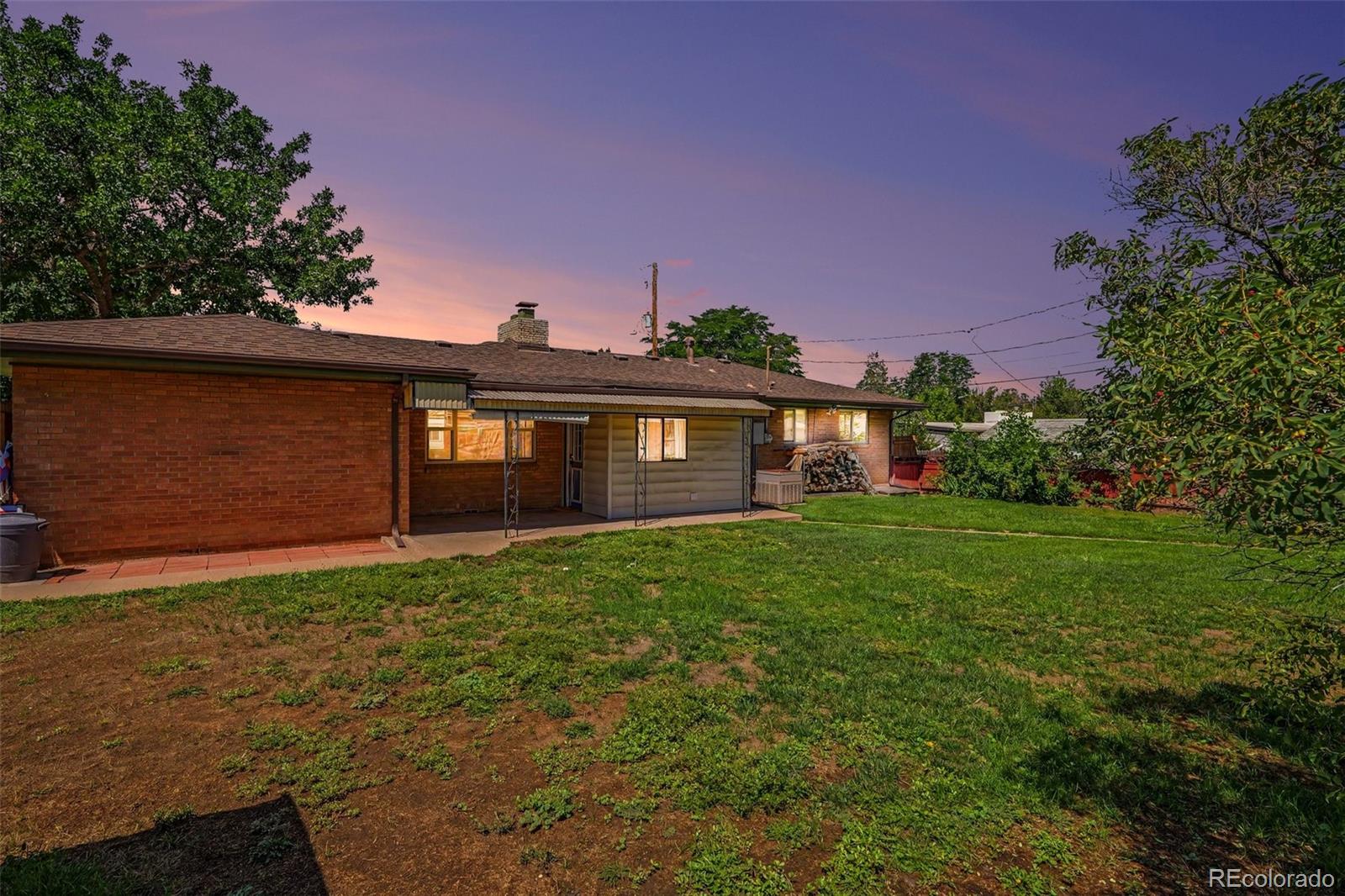 645 S Washington Cir, Englewood, CO 80113