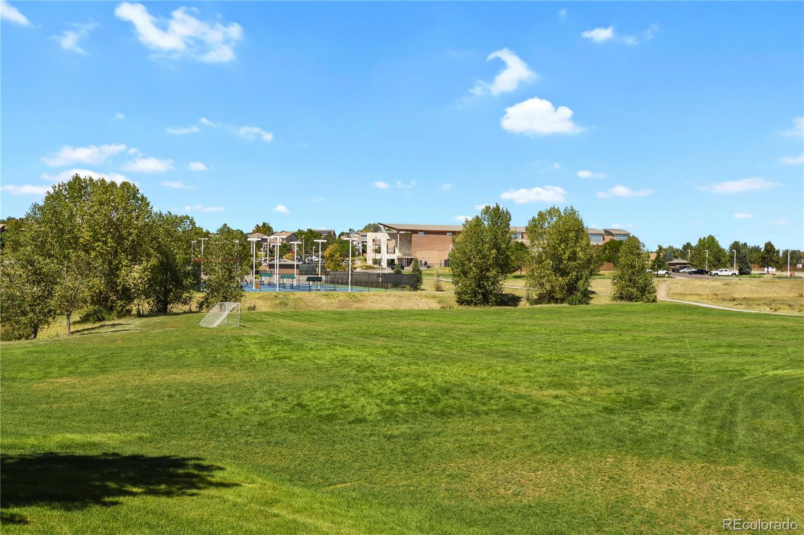 11043 Grayledge Cir, Highlands Ranch, CO 80130