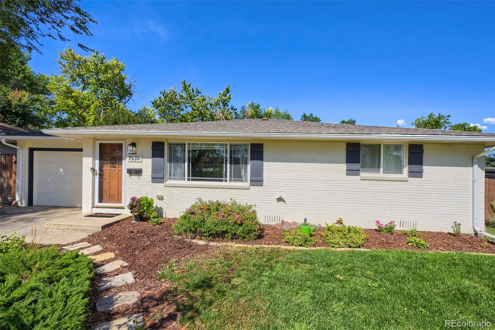 1039 Sunset St, Longmont, CO 80501