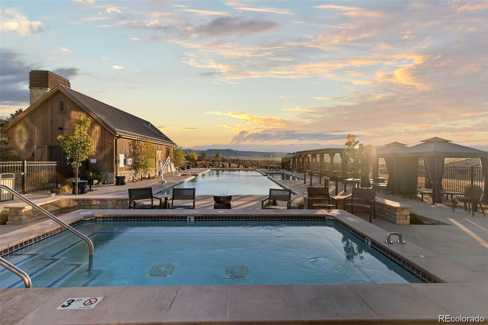 487 Scrubjay Cir, Castle Rock, CO 80104