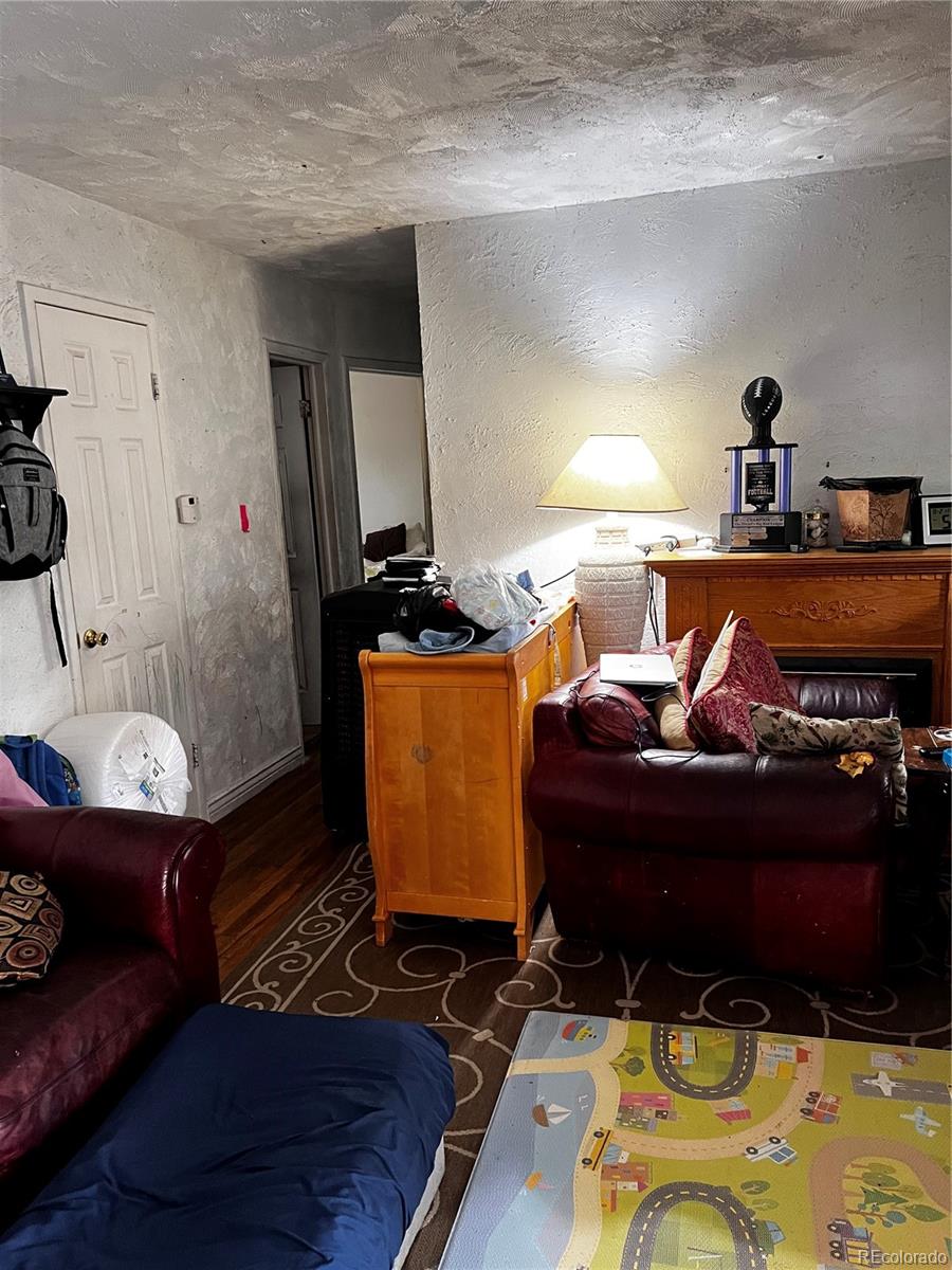 1021 Bronco Rd, Denver, CO 80221