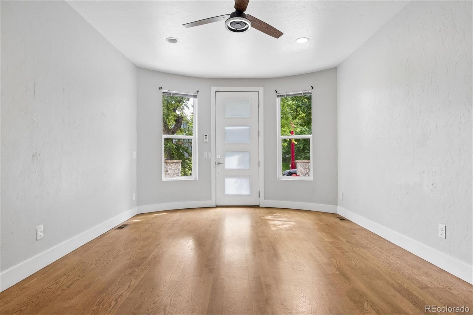 2259 S High St, Denver, CO 80210