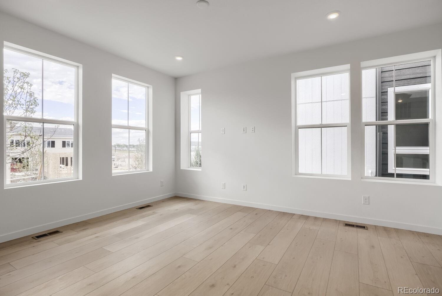15563 Gilpin Ave, Parker, CO 80134
