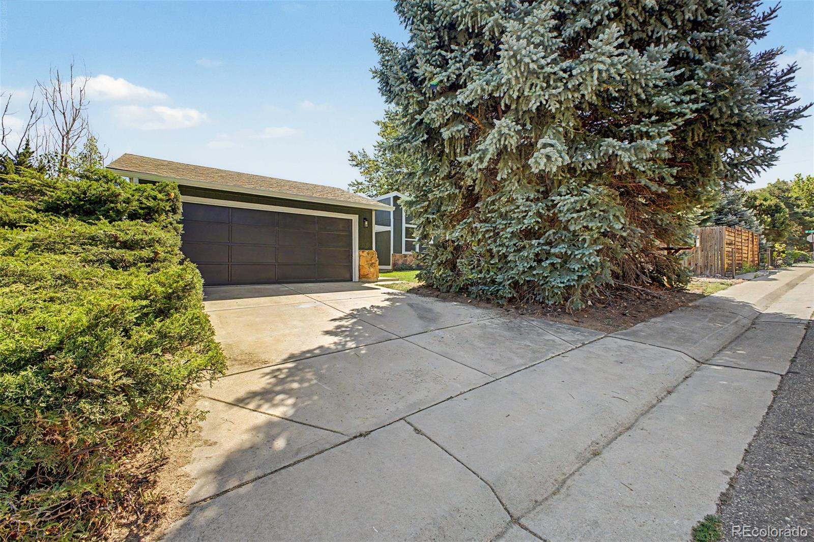 214 Poppy St, Golden, CO 80401
