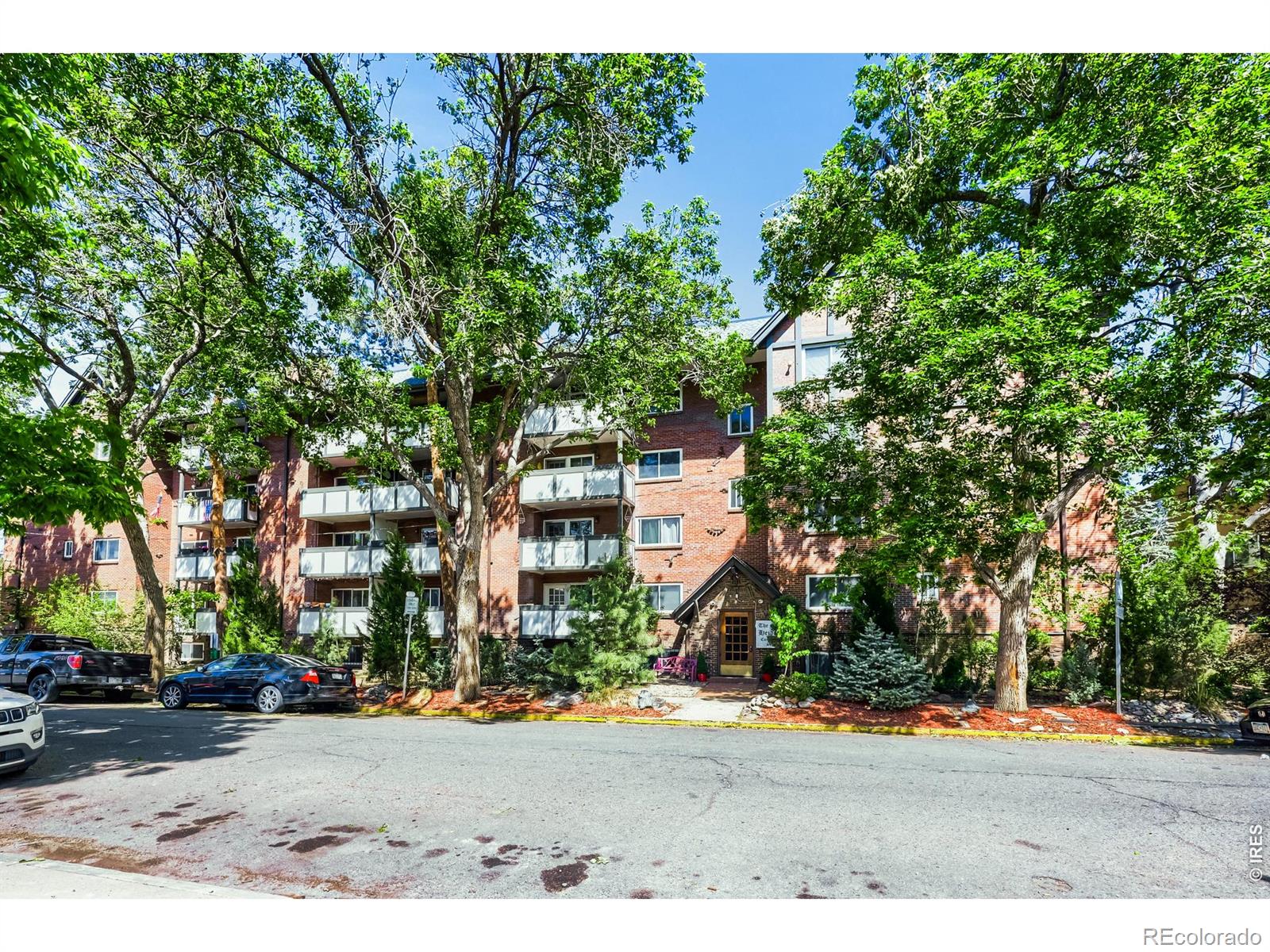 1270 N Marion St #210, Denver, CO 80218