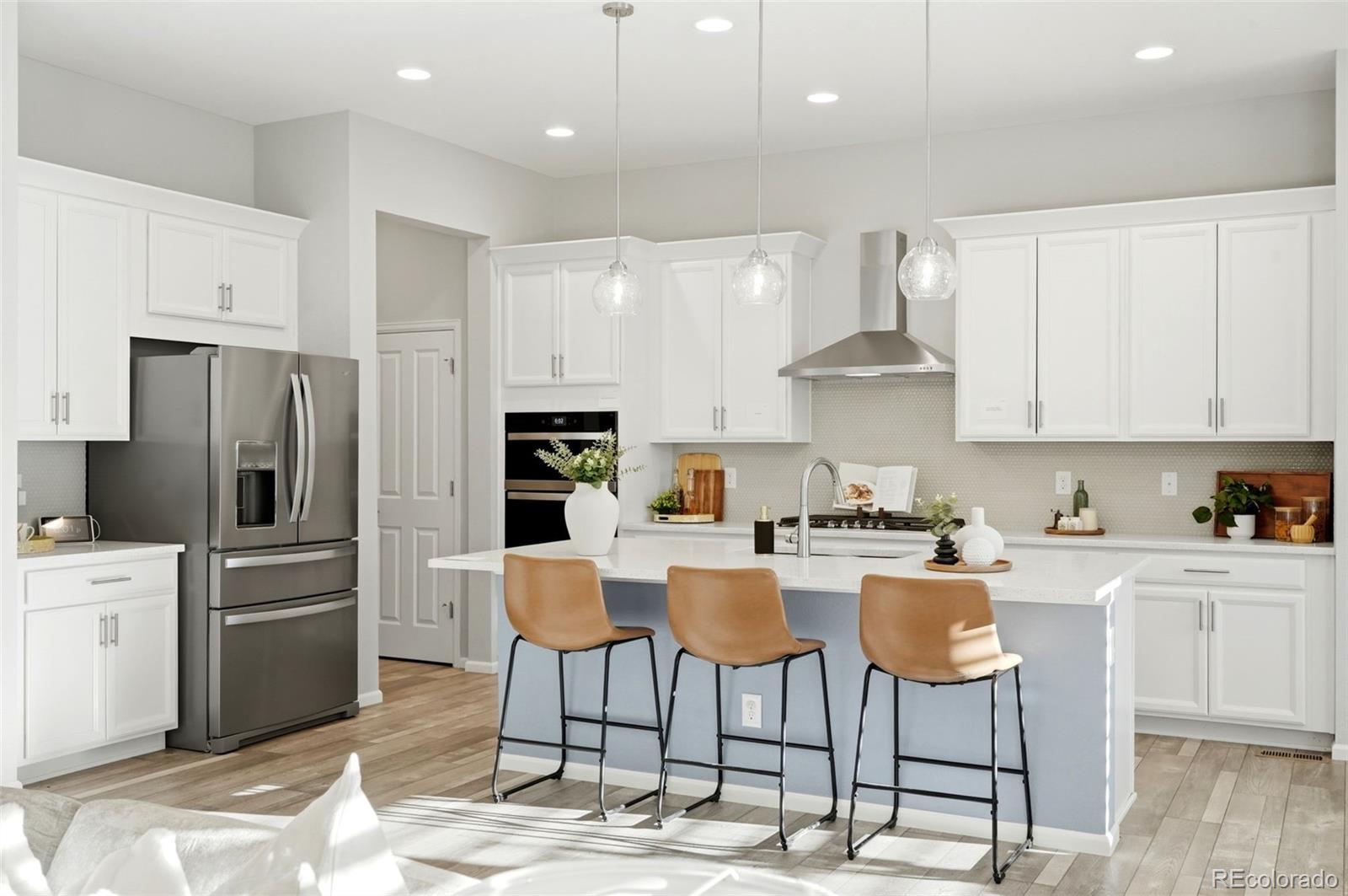 6807 S Riverwood Way, Aurora, CO 80016