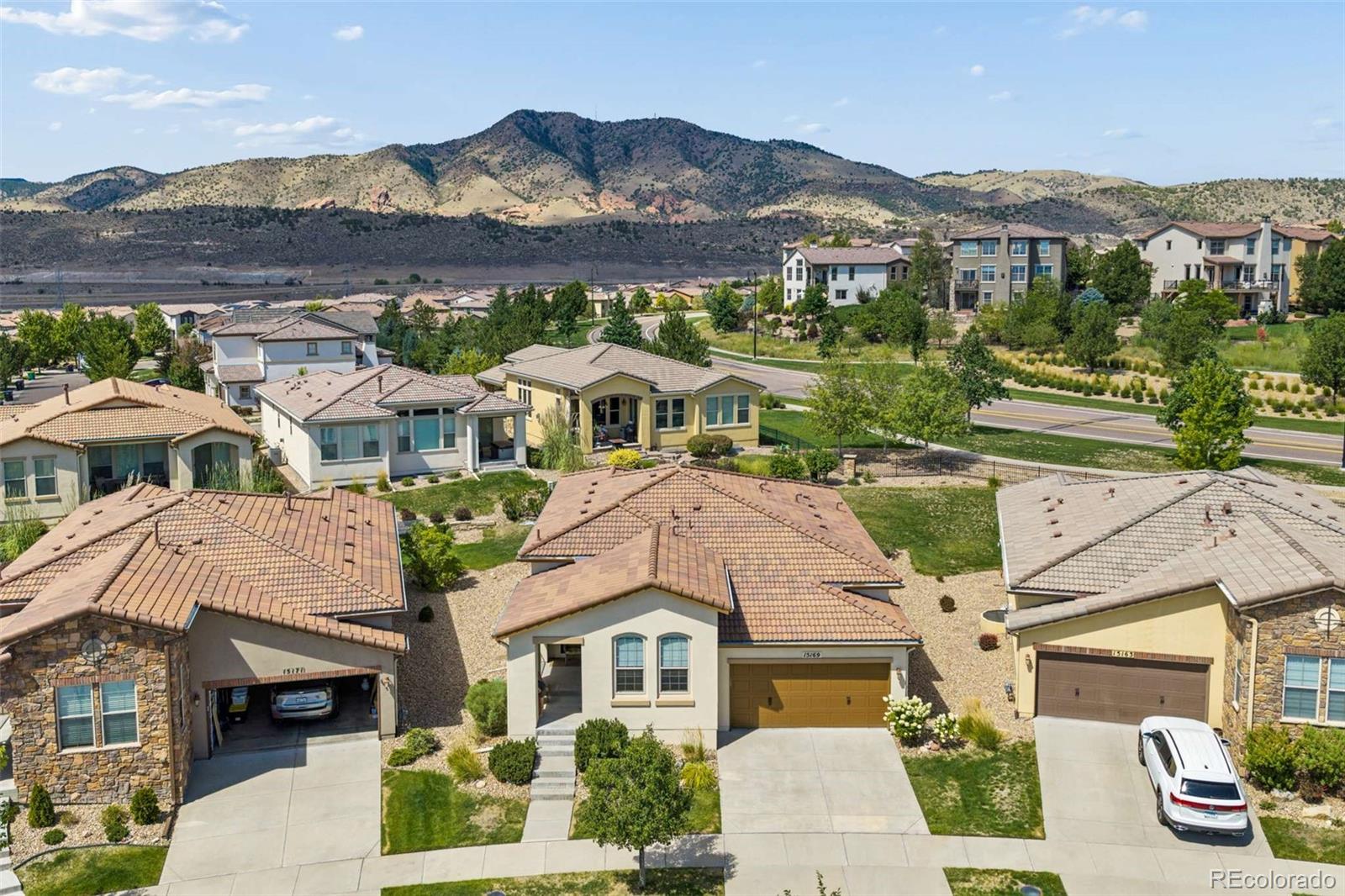 15169 W Harvard Cir, Lakewood, CO 80228