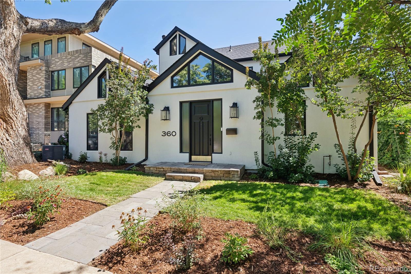 360 Adams St, Denver, CO 80206