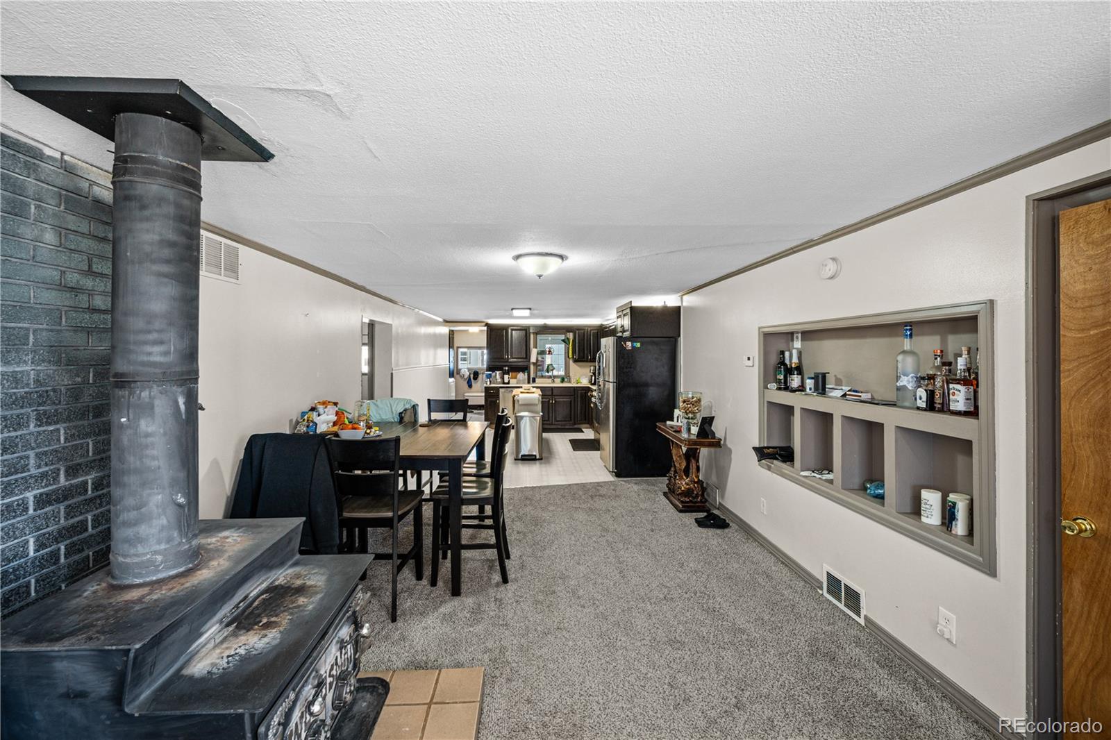 302 Meade Ave, Pueblo, CO 81001