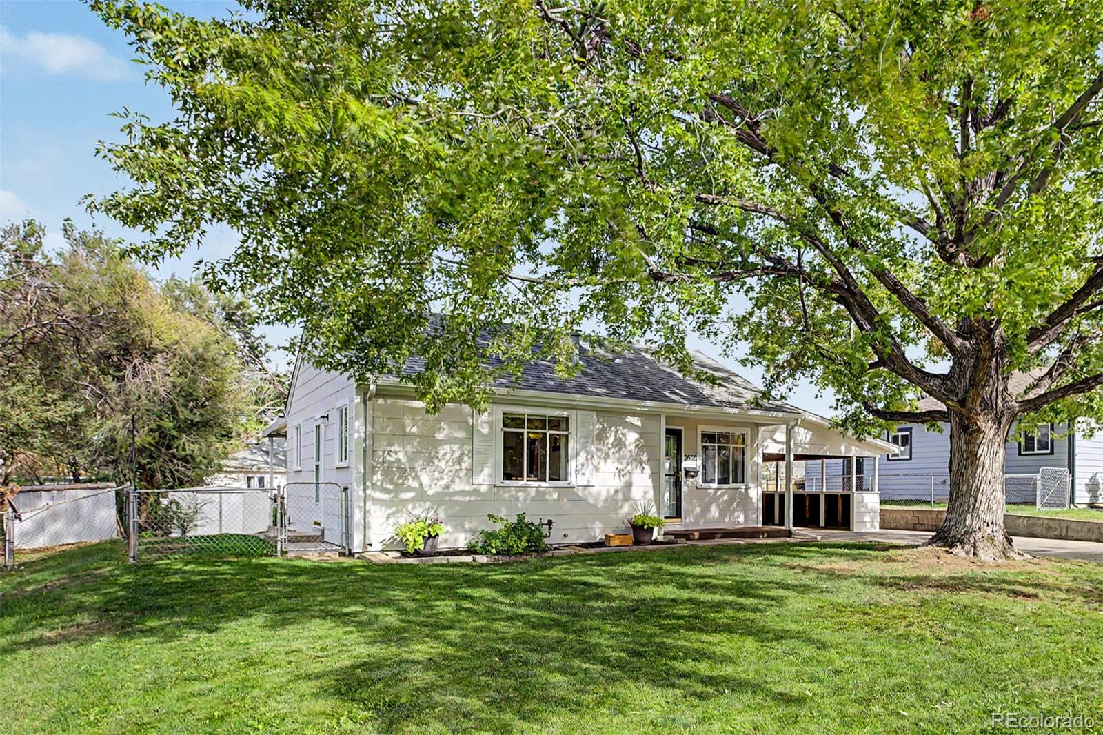 2616 S Linley Ct, Denver, CO 80219