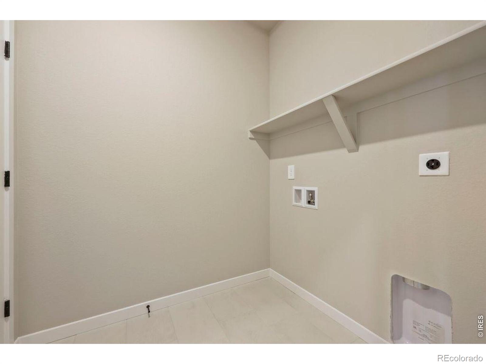 2833 Bear Springs Cir, Longmont, CO 80503
