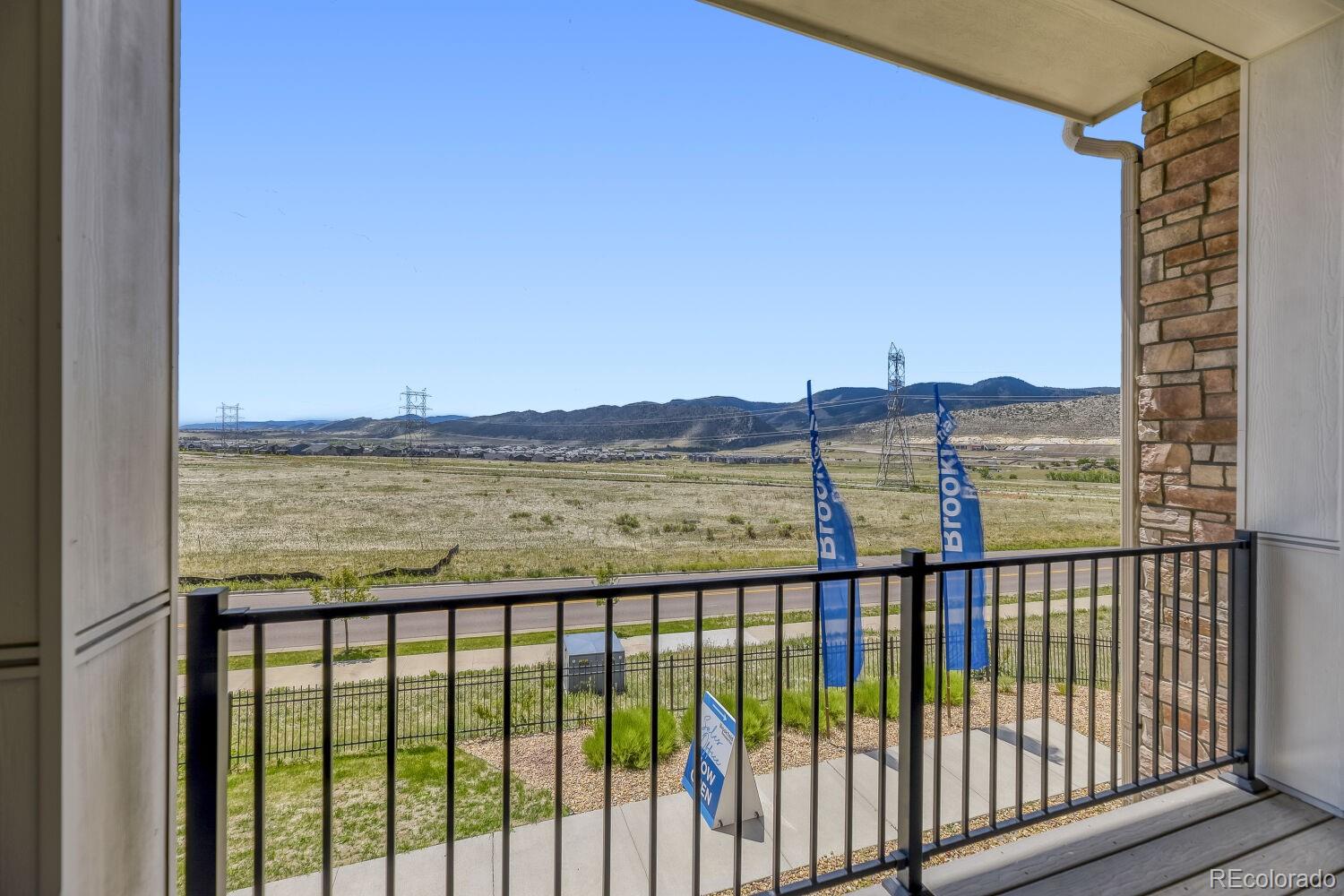 15577 W Washburn Dr, Lakewood, CO 80228