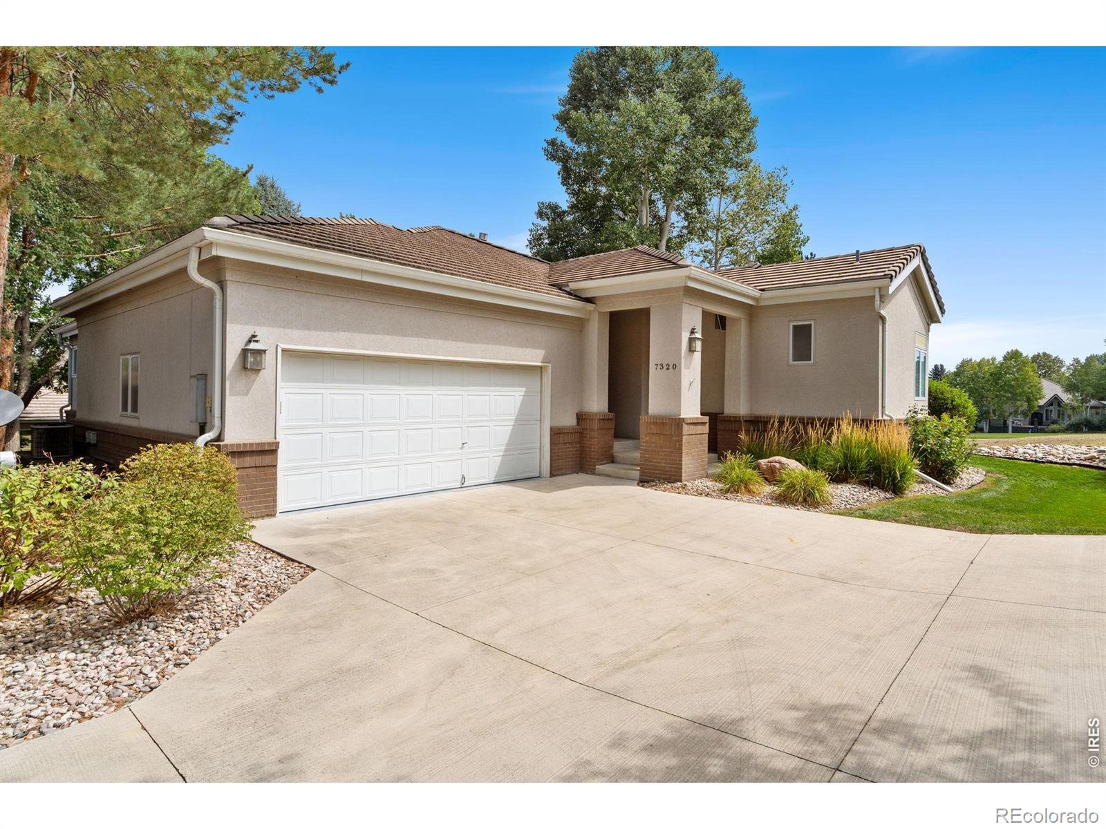 7320 Tamarisk Dr, Fort Collins, CO 80528
