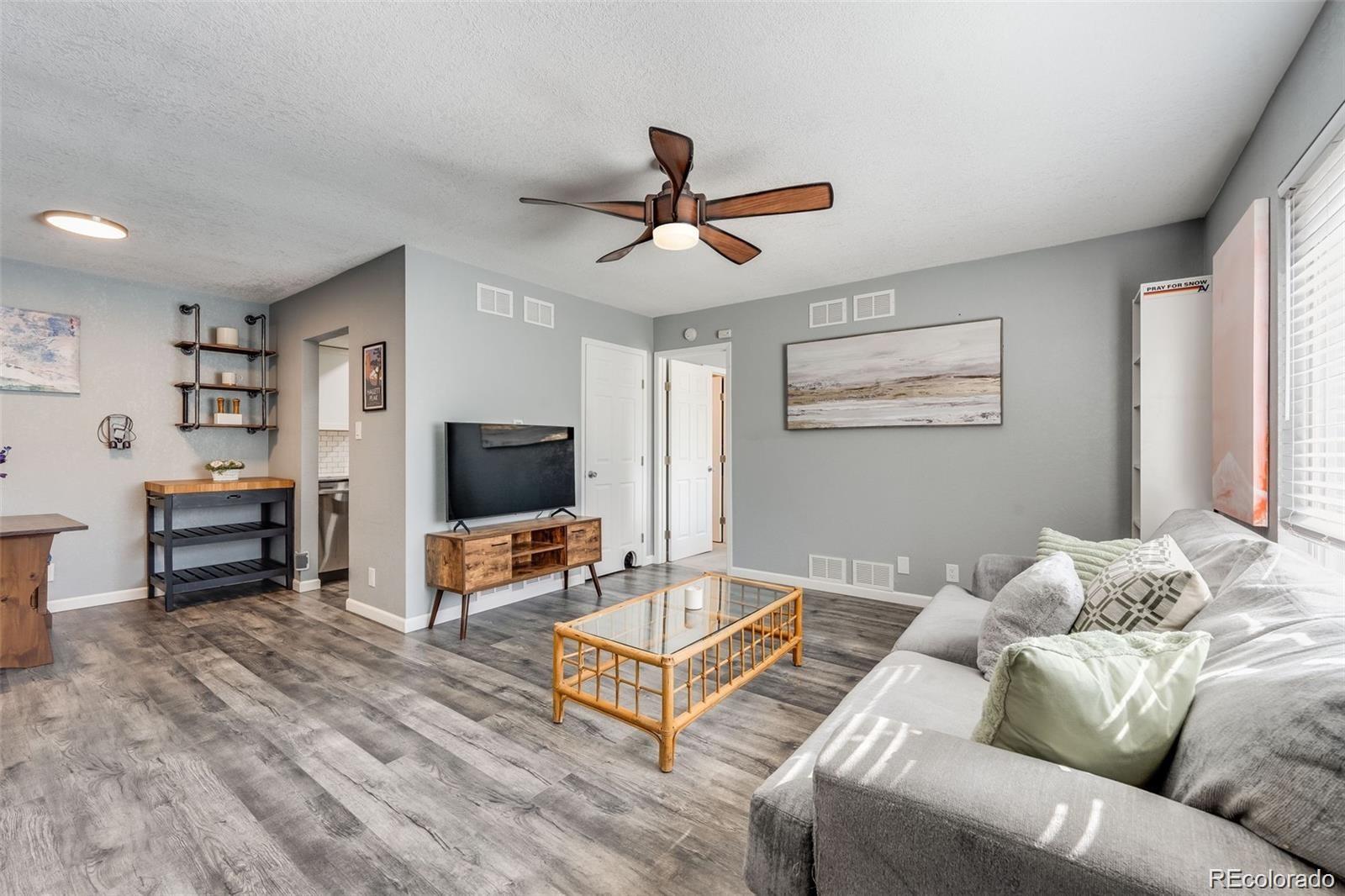 1135 S Oneida St #F, Denver, CO 80224