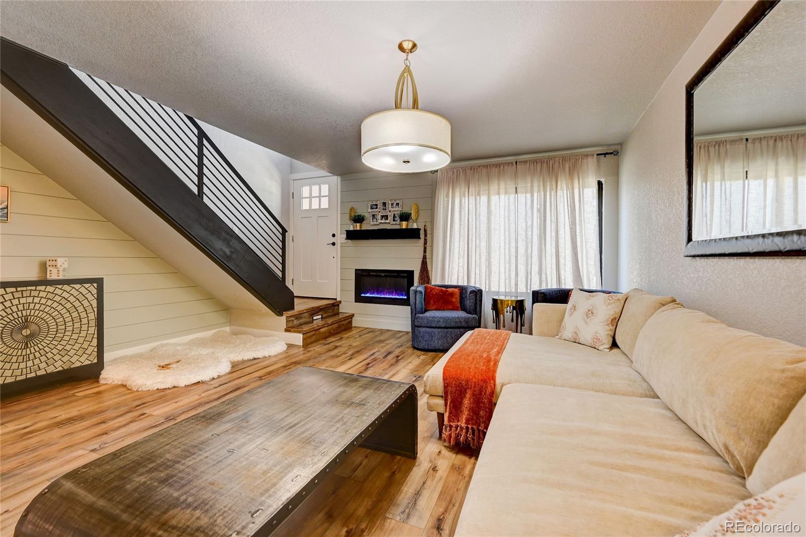 1210 S Carson Way, Aurora, CO 80012