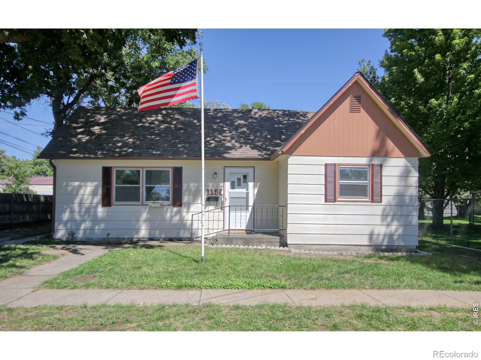 115 E Eaton St, Brush, CO 80723
