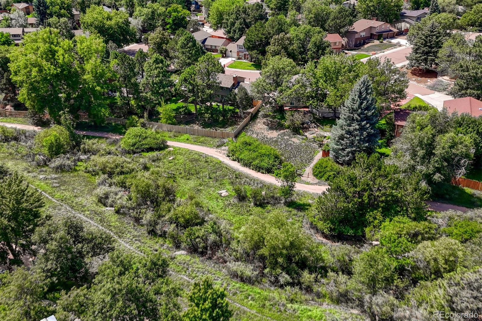 6516 Foxdale Cir, Colorado Springs, CO 80919