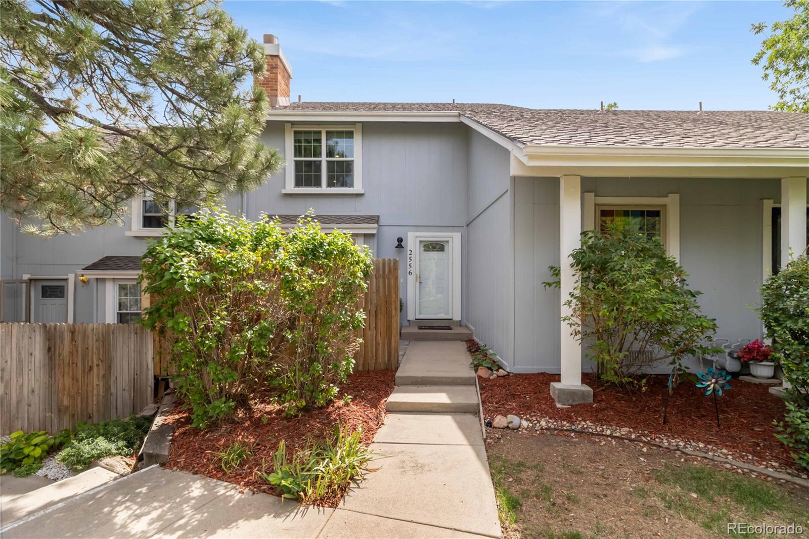 2556 E Easter Ave, Littleton, CO 80122