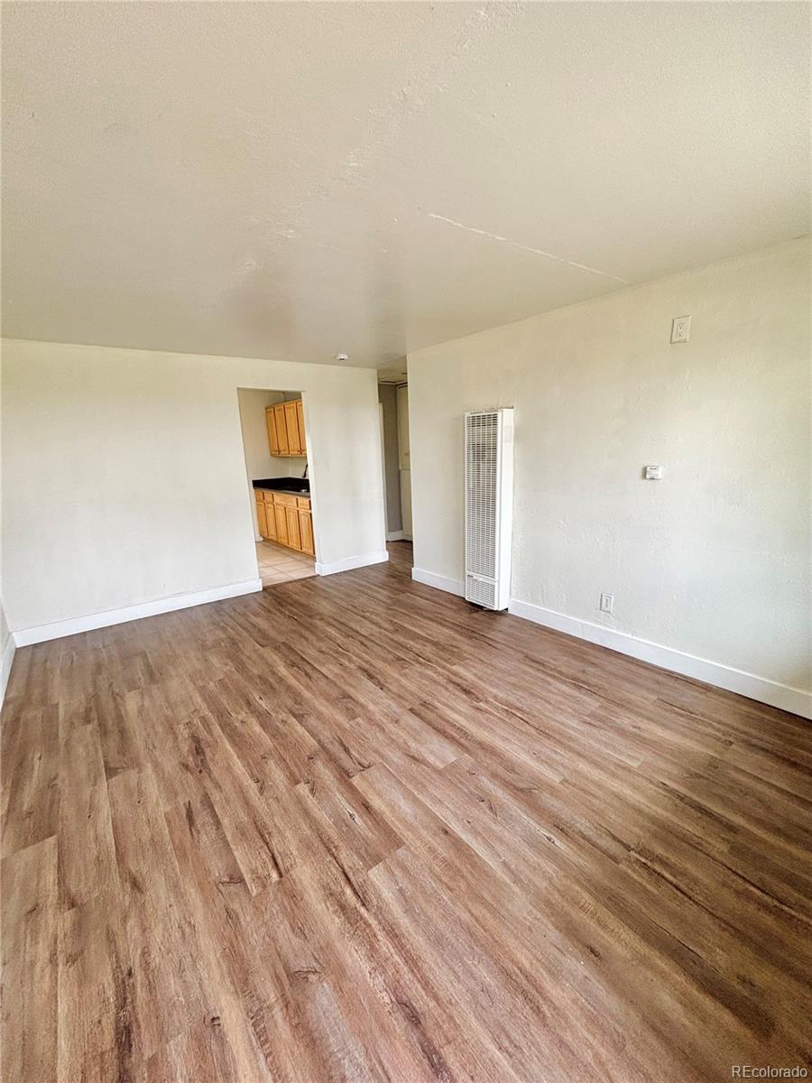 1177 Akron, Aurora, CO 80010