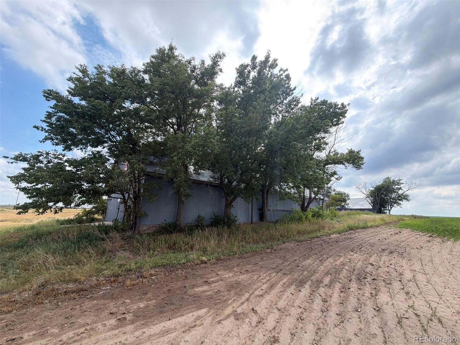 40201 County Road Yy, Otis, CO 80743