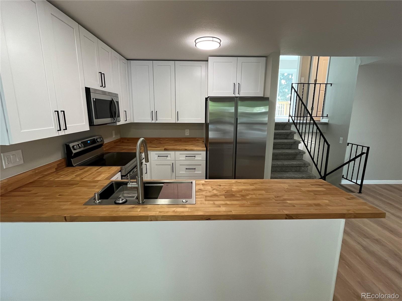 20672 E Batavia Dr, Aurora, CO 80011
