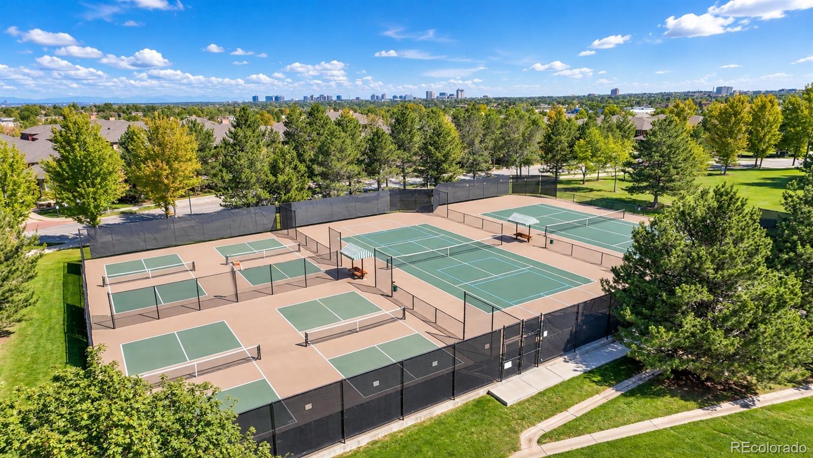 8614 Gold Peak Dr #B, Highlands Ranch, CO 80130