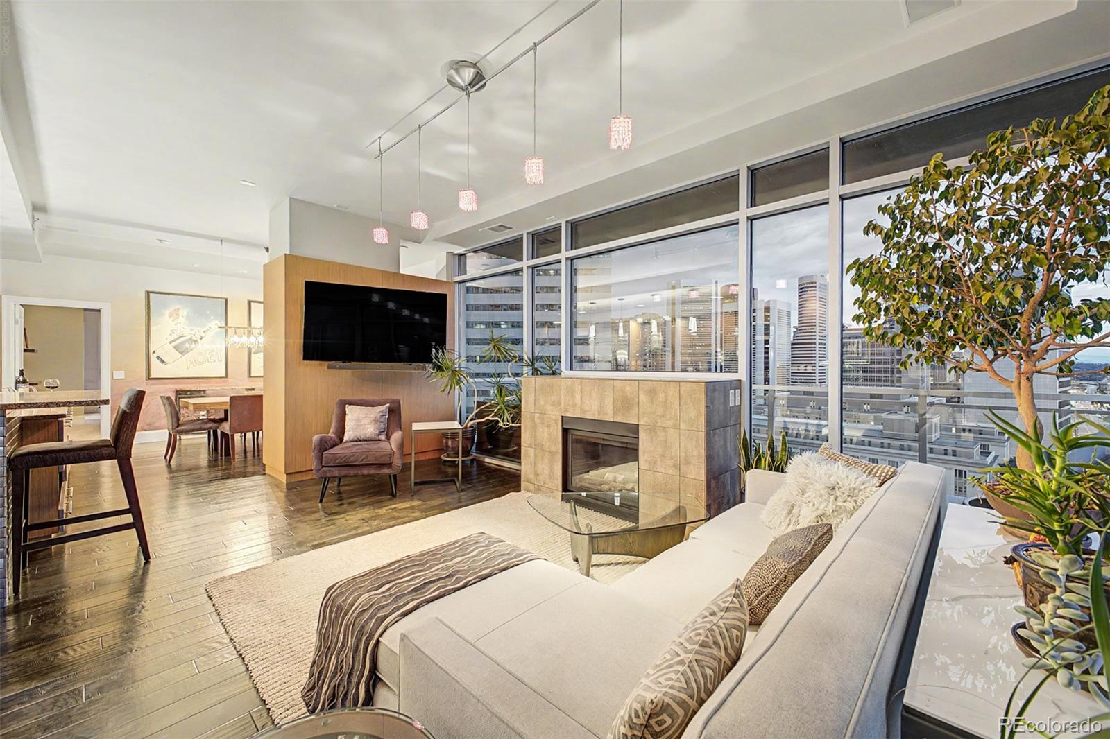 2001 Lincoln St #1121, Denver, CO 80202