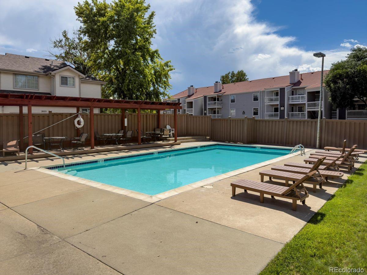 2003 S Xenia Way, Denver, CO 80231