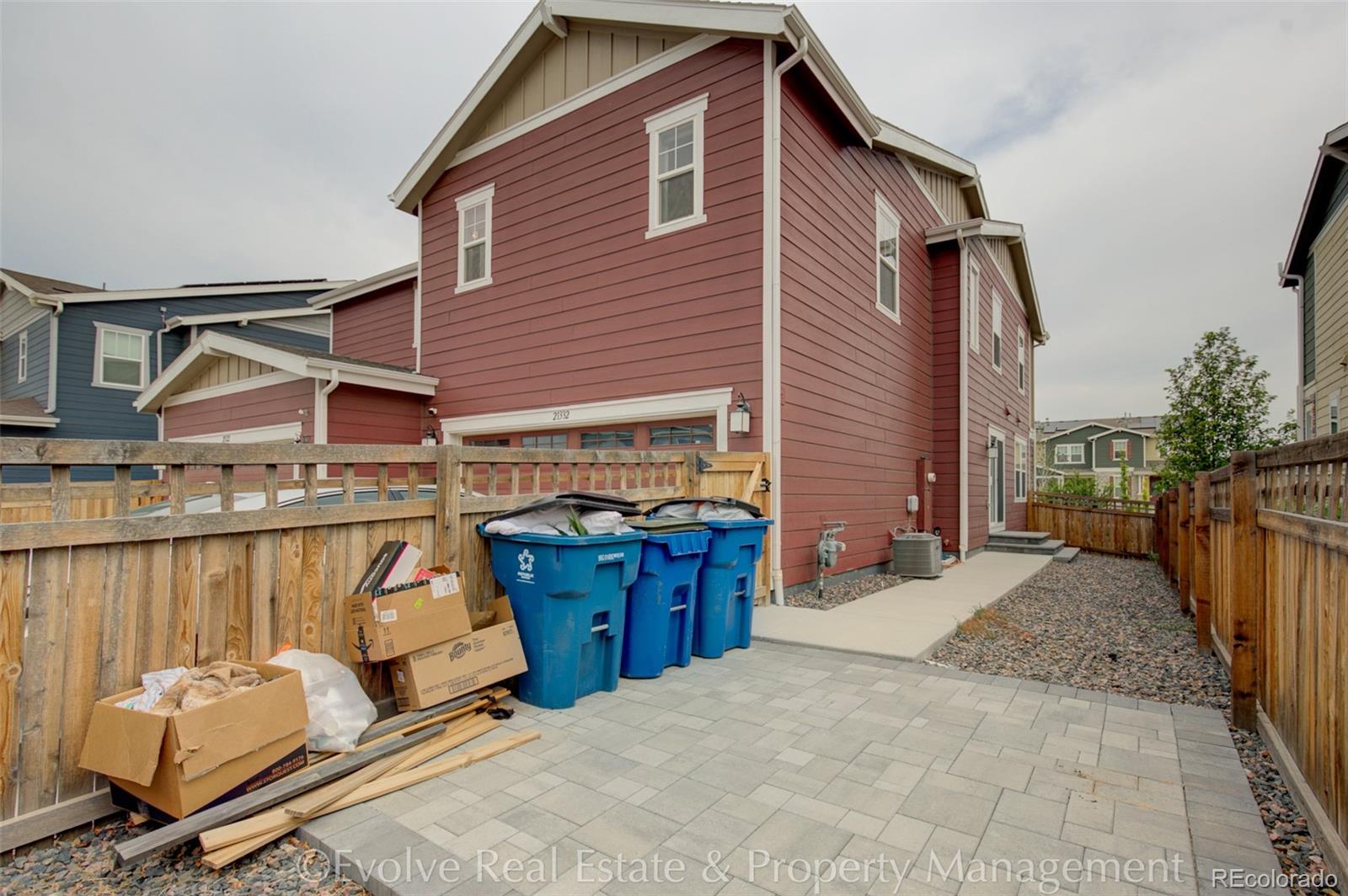 21332 E 60th Ave, Aurora, CO 80019