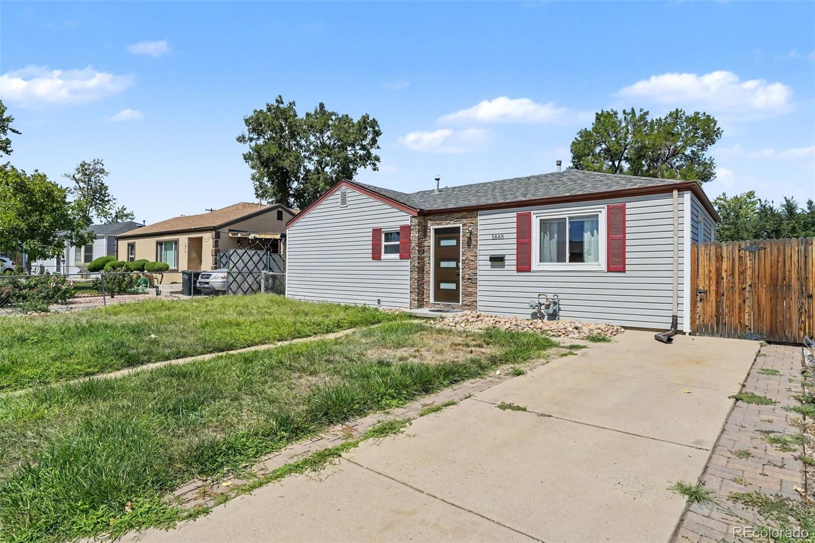 1865 W Dixie Pl, Denver, CO 80221