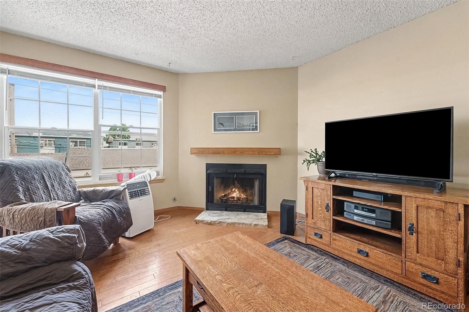 5706 W Asbury Pl #202, Lakewood, CO 80227