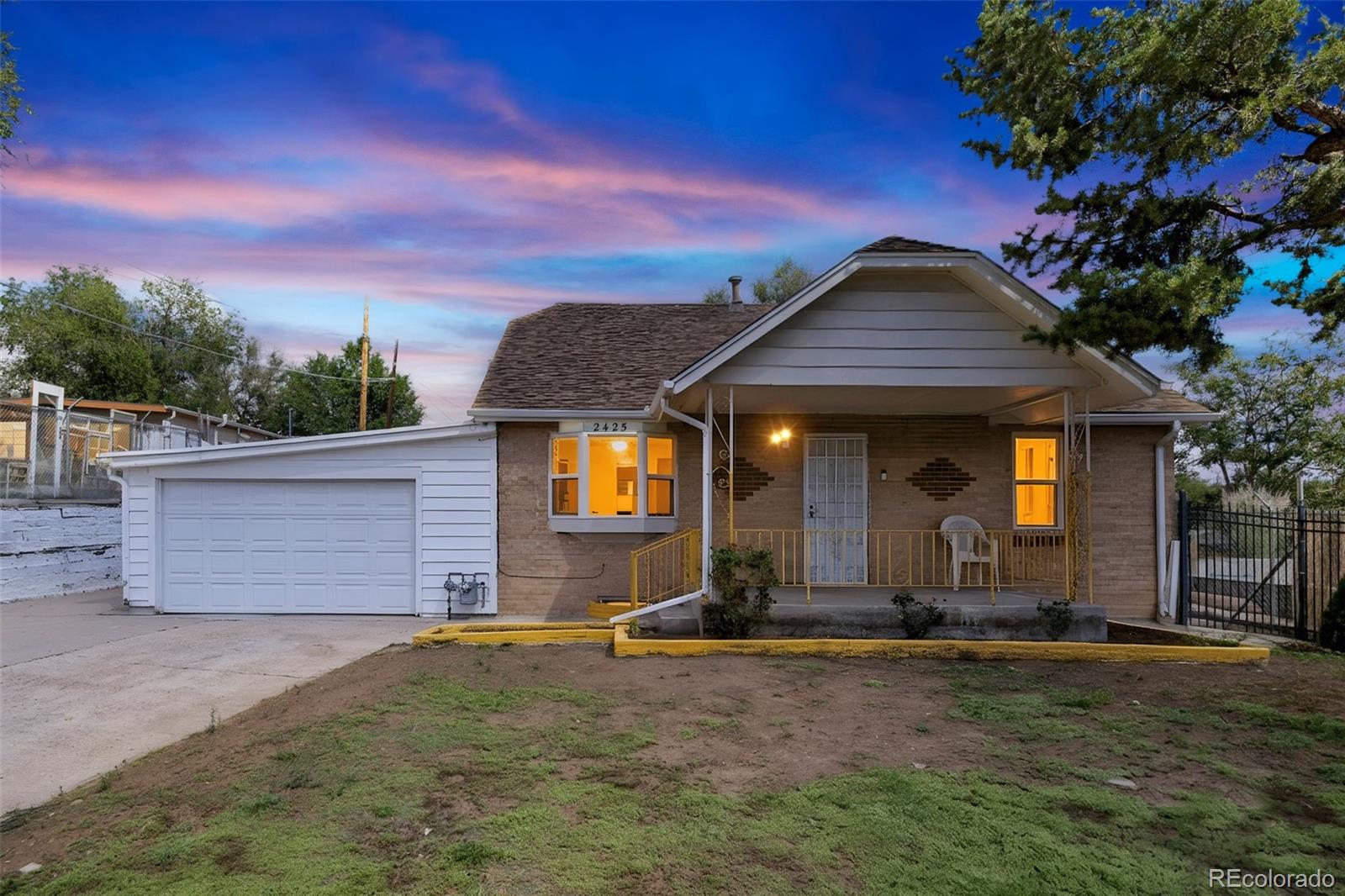 2425 W College Ave, Denver, CO 80219