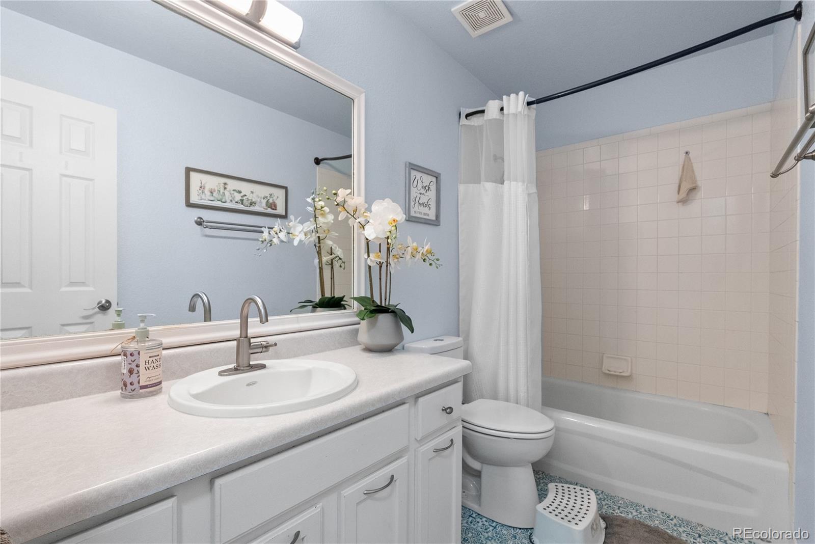 2524 Weyburn Way, Colorado Springs, CO 80922