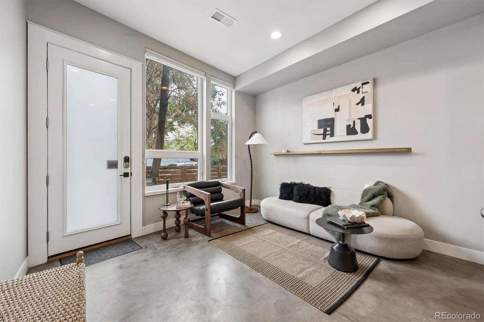3124 N Gilpin St, Denver, CO 80205