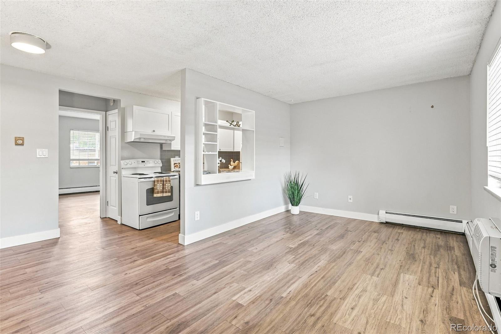 5995 E Iliff Ave #318, Denver, CO 80222