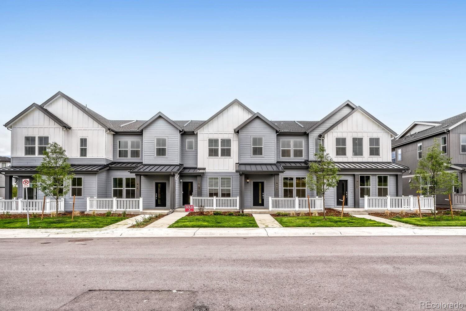 7667 S Mobile Way, Centennial, CO 80016