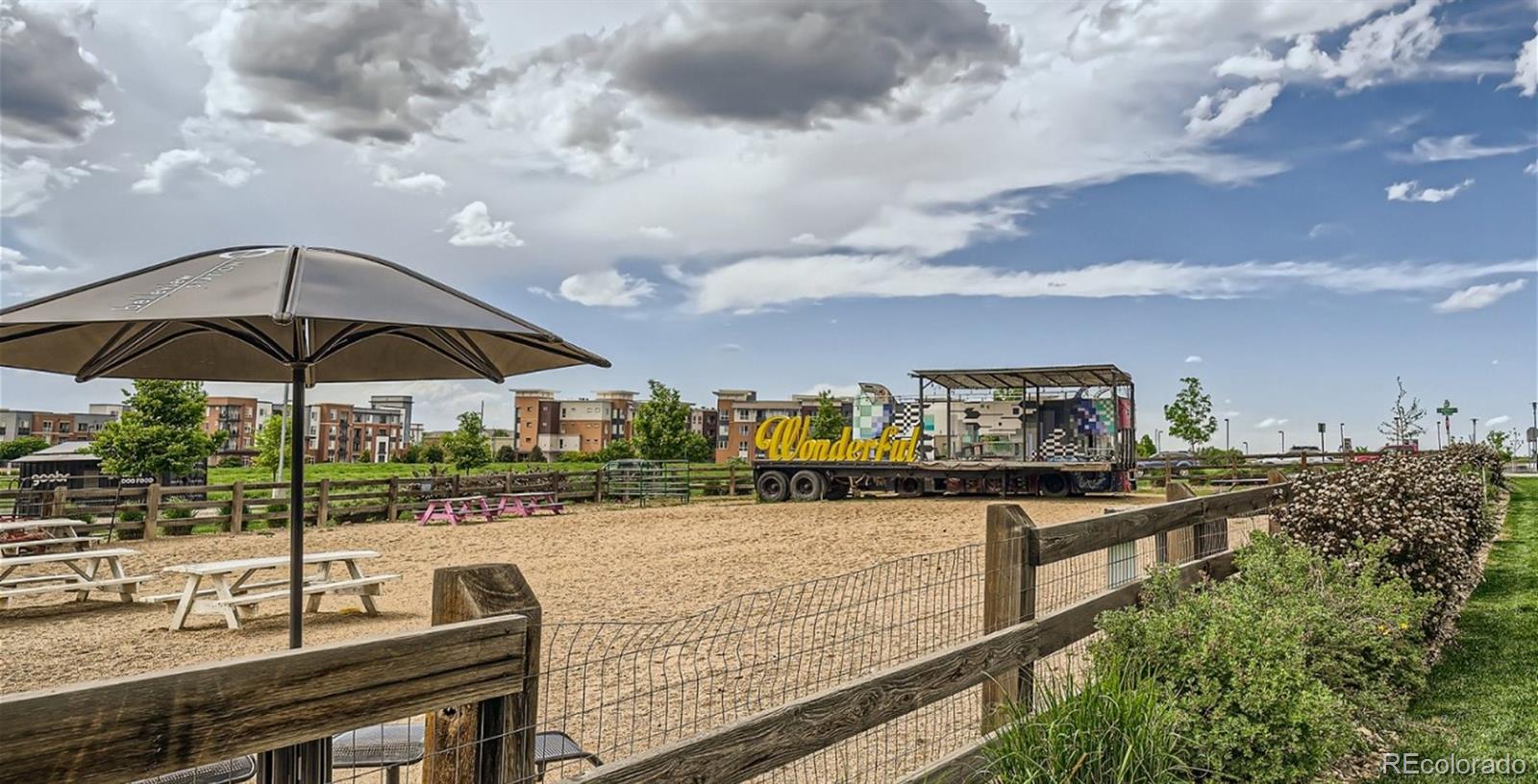 7675 S Mobile Way, Centennial, CO 80016