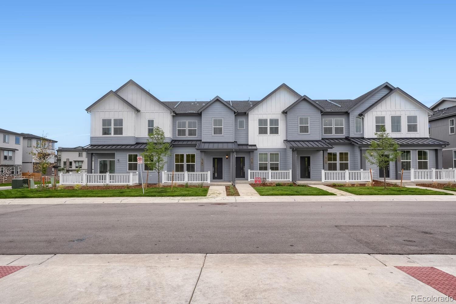 7675 S Mobile Way, Centennial, CO 80016