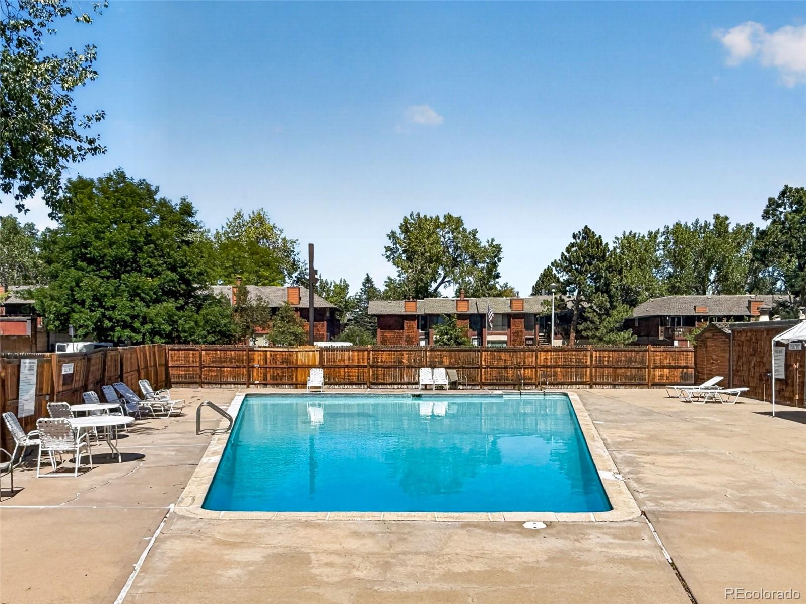 1306 S Carson Way, Aurora, CO 80012