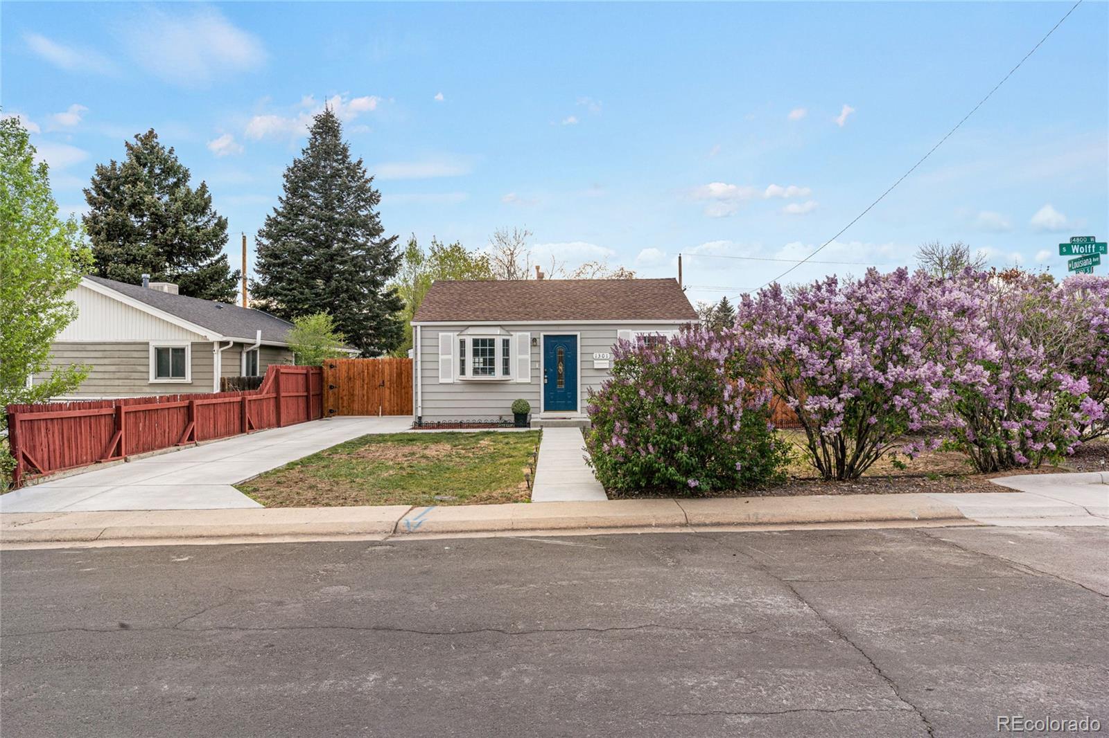 1301 S Wolff St, Denver, CO 80219
