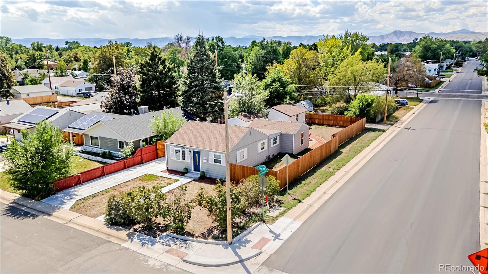 1301 S Wolff St, Denver, CO 80219