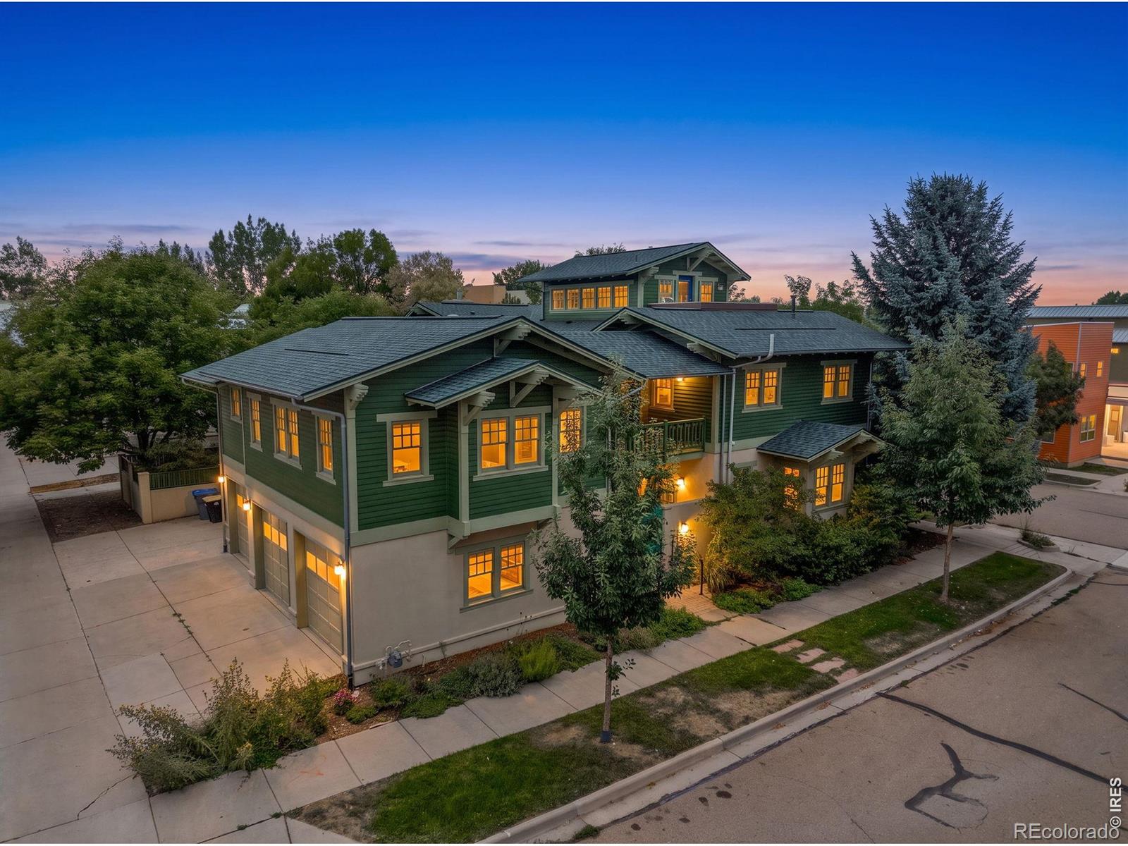 818 Confidence Dr, Longmont, CO 80504