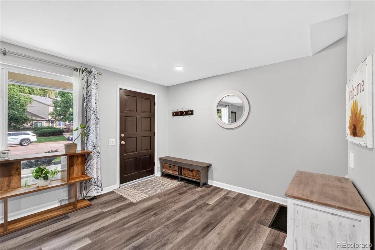 7725 W Glasgow Pl, Littleton, CO 80128