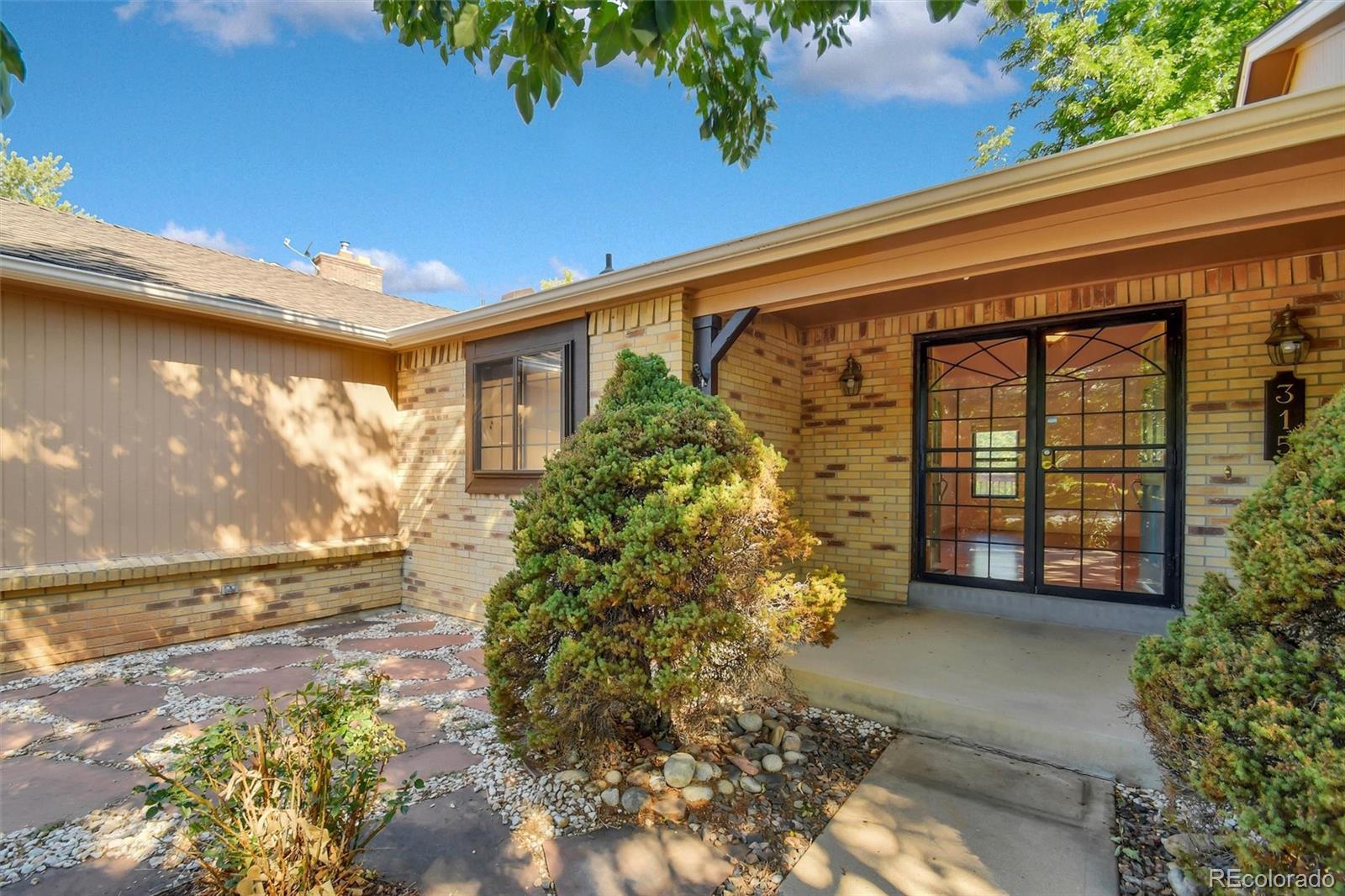 315 W Davies Ave S, Littleton, CO 80120