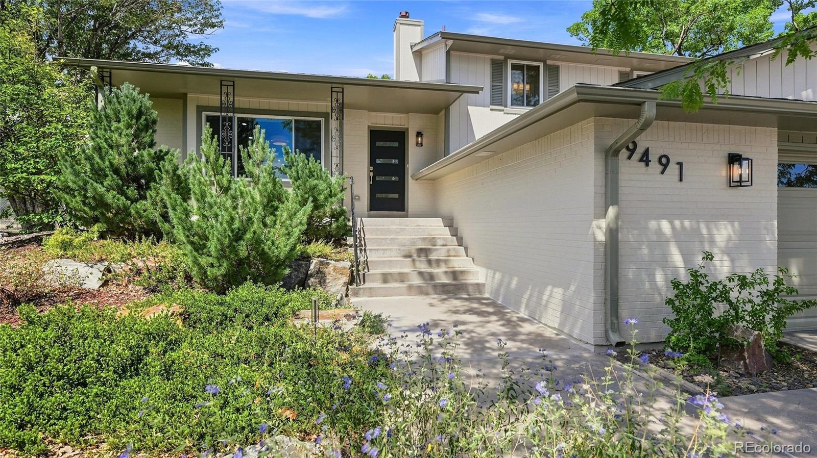 9491 W Jewell Pl, Lakewood, CO 80227
