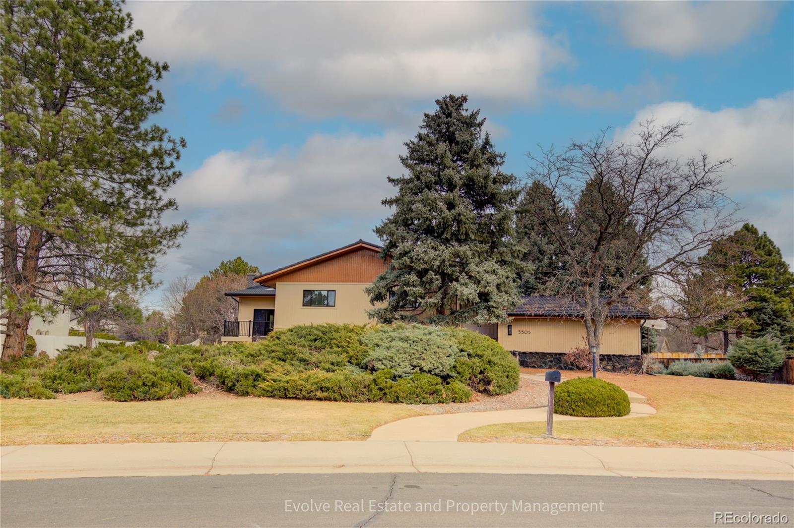 5505 S Emporia Cir, Greenwood Village, CO 80111