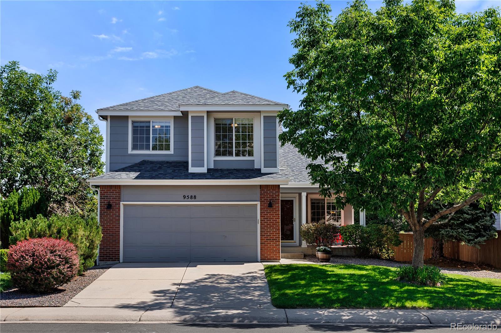 9588 High Cliffe St, Highlands Ranch, CO 80129
