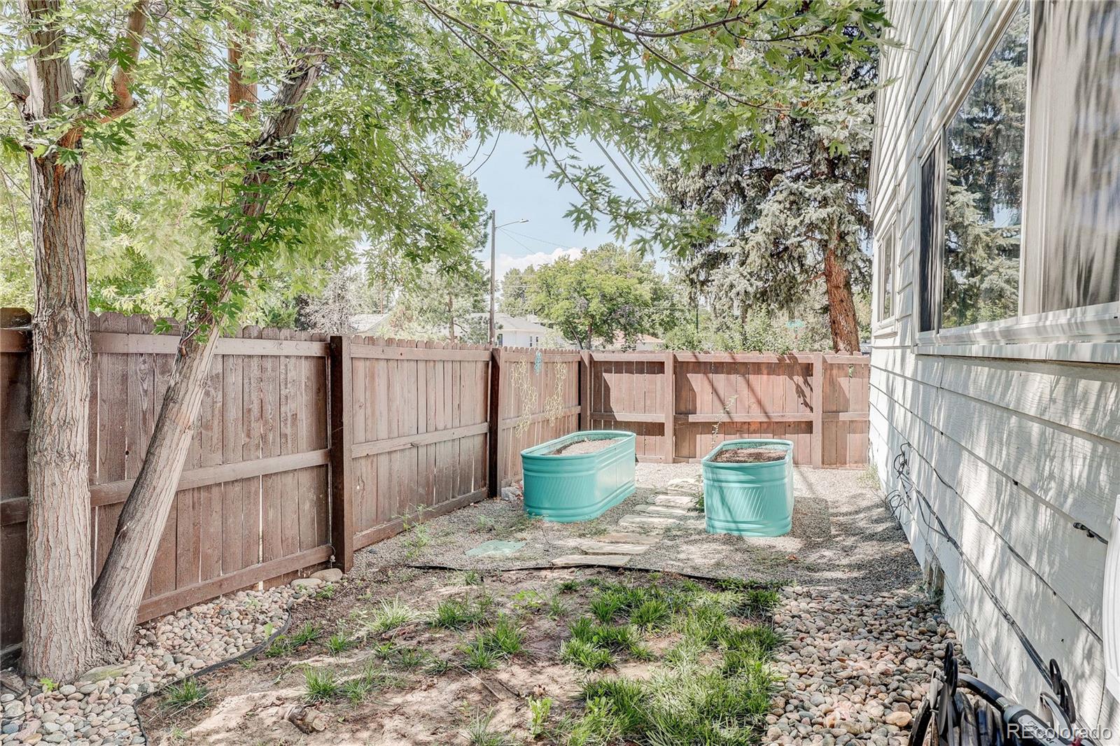 2690 S Gilpin St, Denver, CO 80210