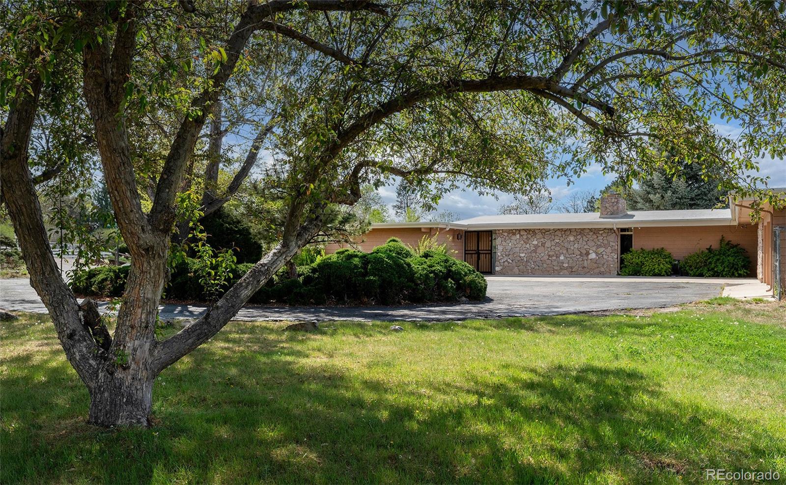 1 Middle Rd, Cherry Hills Village, CO 80113