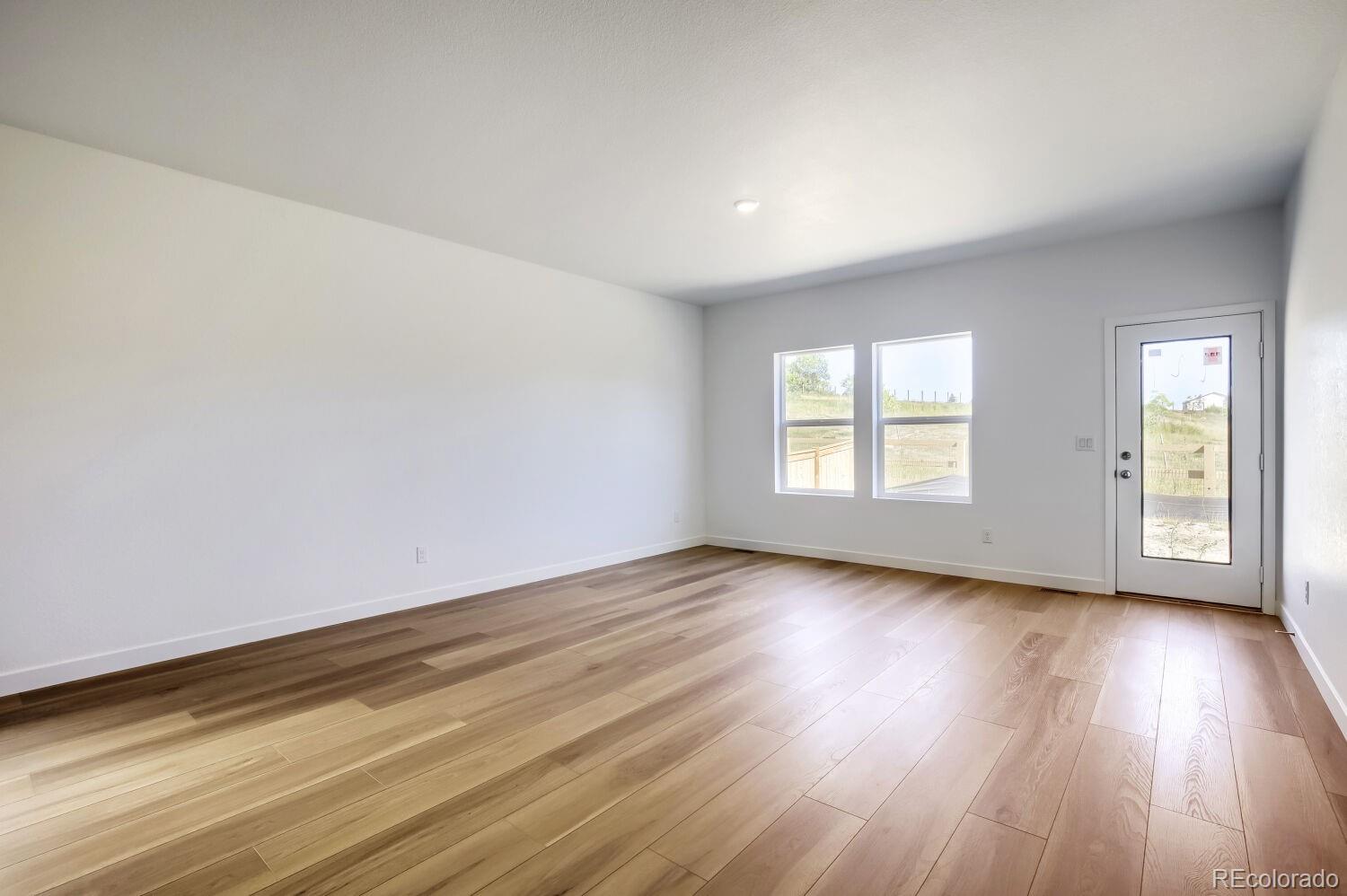 820 Rattle Rd, Windsor, CO 80550